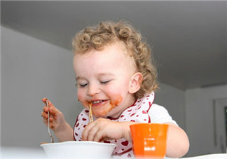 暑假寶寶不小心吃了護(hù)膚品怎么辦 遇到誤食莫慌張