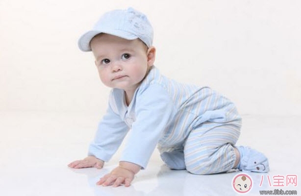 寶寶肋骨外翻的癥狀有哪些 寶寶肋骨外翻怎么辦