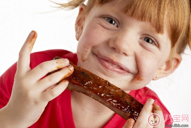 2歲寶寶不吃肉怎么辦 兩歲多的寶寶做什么肉(豆腐燉牛肉) 2歲寶寶不吃肉怎么辦 兩歲多的寶寶做什么肉(豆腐燉牛肉)