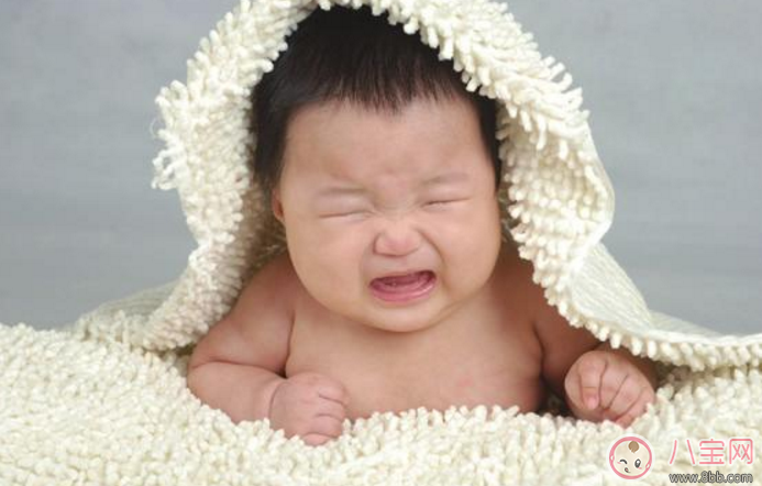 寶寶長痱子怎么辦 給寶寶去痱子的方法有哪些 寶寶長痱子怎么辦 給寶寶去痱子的方法有哪些