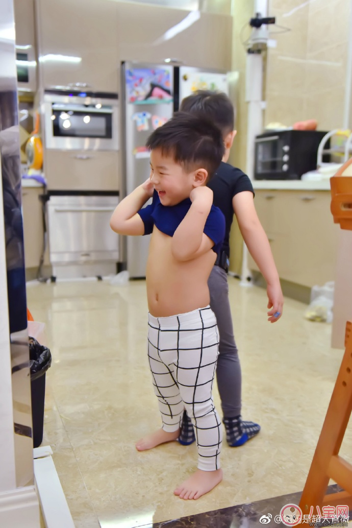 早起困難戶小魚兒 喚醒睡不醒寶寶有方法