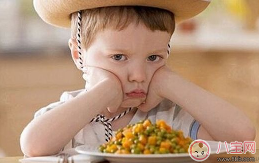 嬰兒吸收不好的癥狀有哪些呢 寶寶消化不良的癥狀