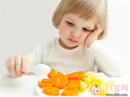 嬰兒吸收不好的癥狀有哪些呢 寶寶消化不良的癥狀