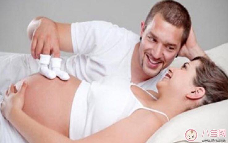 爸爸不跟胎寶寶說話后果很嚴(yán)重 爸爸胎教說什么(開場白和結(jié)束語)