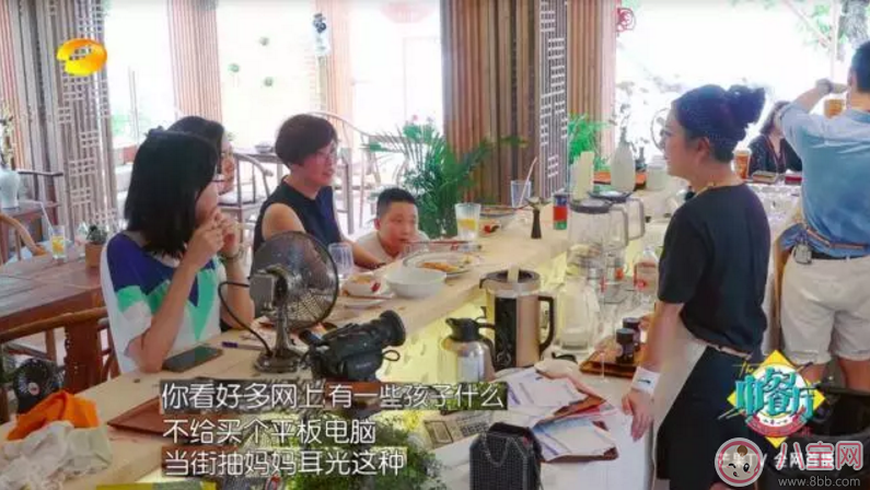 趙薇如何教育出乖巧小四月？趙薇的育兒經(jīng)是什么？