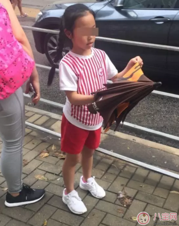 趙薇如何教育出乖巧小四月？趙薇的育兒經(jīng)是什么？