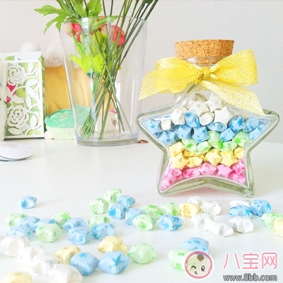 折紙星星瓶 寫(xiě)下對(duì)老師最真誠(chéng)的祝福！