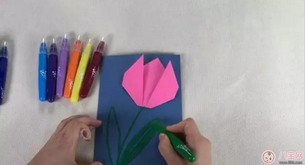 教師節(jié)送什么禮物最好 3分鐘學(xué)會(huì)制作康乃馨賀卡