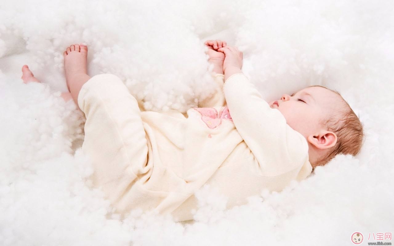 林志穎家雙胞胎1歲就“健身”？孩子成長(zhǎng)各階段如何健身