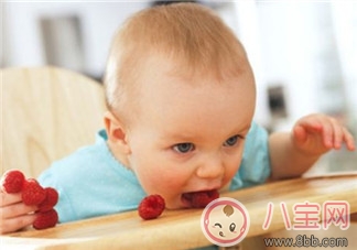 小心孩子吞入的10大“窒息異物” 如何應(yīng)對(duì)寶寶吞入異物