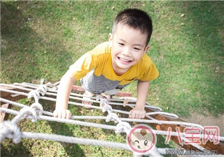 孩子獨(dú)自在家的危險性 如何避免孩子遭受意外