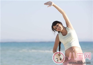 金泰熙挺孕肚“胎教旅行” 出行前6項(xiàng)功課！