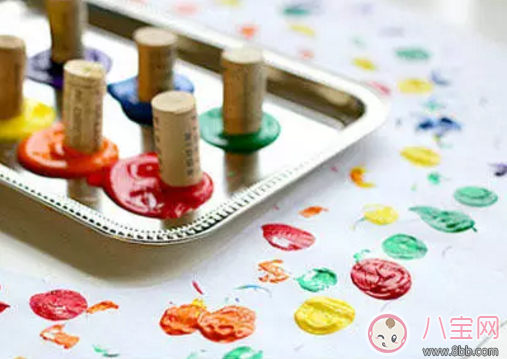 孩子愛(ài)涂鴉就讓他學(xué)畫(huà)畫(huà) 別嫌畫(huà)的丑那是靈感