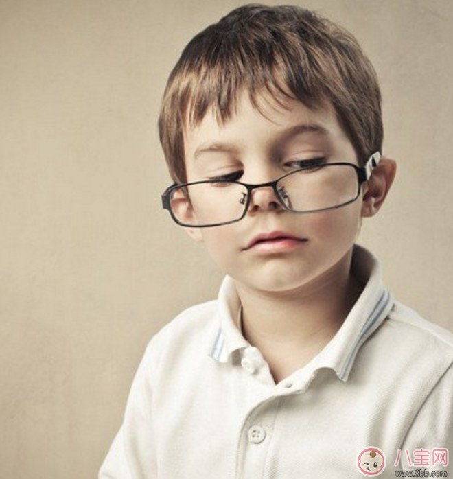 開學(xué)季來臨 如何預(yù)防孩子近視 開學(xué)季來臨 如何預(yù)防孩子近視