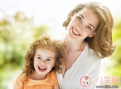 為啥孩子回家都會先找媽媽！答案好暖