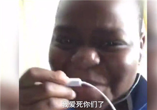 吳京干兒子在哪直播Tundu直播平臺 戰(zhàn)狼2吳京干兒子土豆是中國國籍嗎