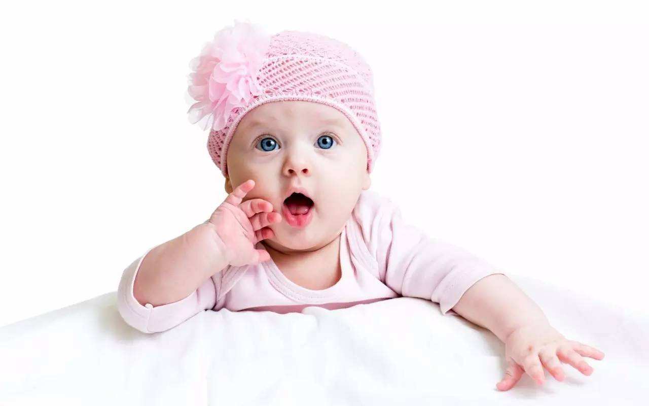 如何提升寶寶表現(xiàn)能力 首先培養(yǎng)孩子自信心 如何提升寶寶表現(xiàn)能力 首先培養(yǎng)孩子自信心