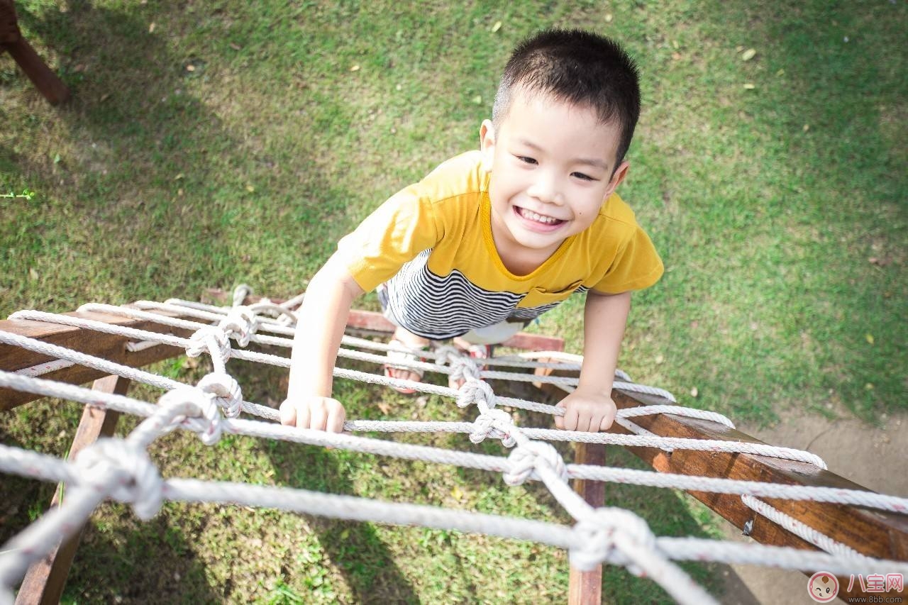 寶寶有多動癥怎么辦  營養(yǎng)補(bǔ)充就好了