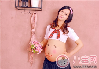 陳坤一天三張面膜 做水嫩孕媽?xiě)?yīng)該敷什么面膜