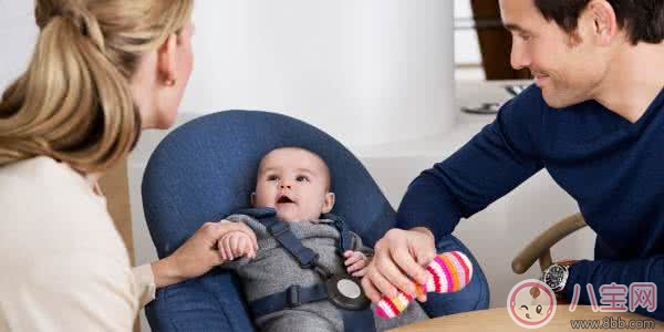 寶寶如何用餐  高腳椅使用安全提示