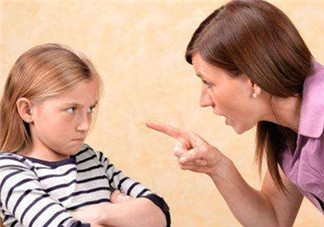 孩子愛頂嘴  父母應(yīng)對(duì)守則