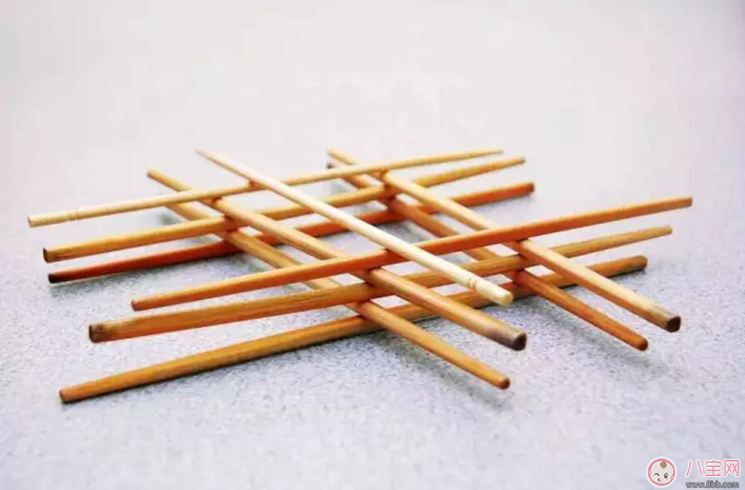 親子游戲趣味多 互動性筷子游戲