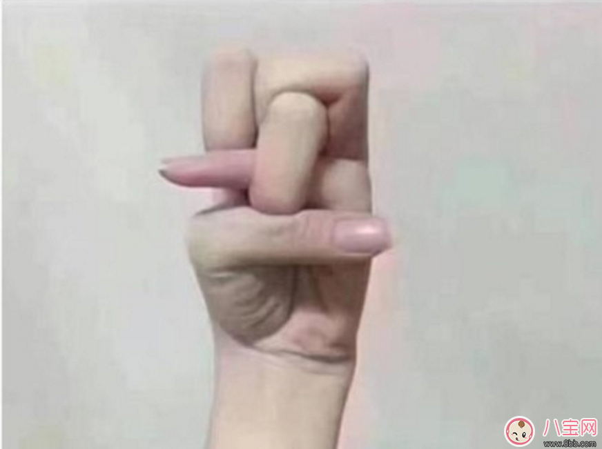 李思思手指炫技新高度 打結(jié)指是什么 李思思手指炫技新高度 打結(jié)指是什么