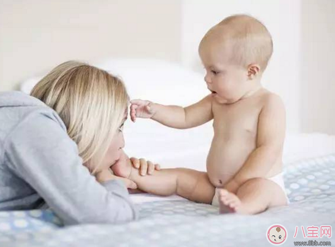 寶寶學說話了 在家里說普通話還是方言比較好 寶寶學說話了 在家里說普通話還是方言比較好