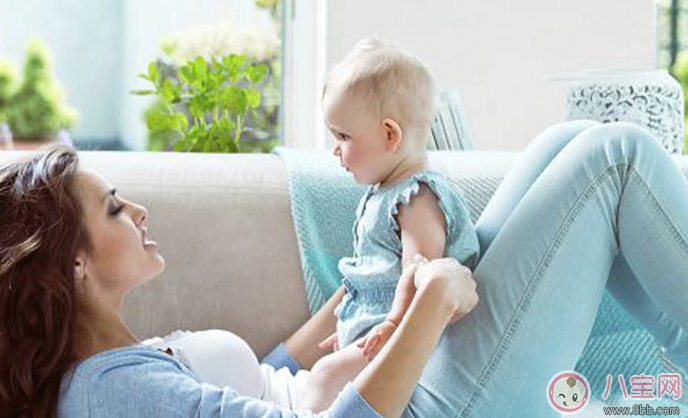 寶寶學說話了 在家里說普通話還是方言比較好 寶寶學說話了 在家里說普通話還是方言比較好