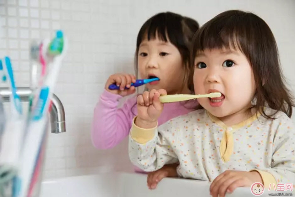 寶寶不愛刷牙 聽聽音樂故事小熊拔牙 寶寶不愛刷牙 聽聽音樂故事小熊拔牙