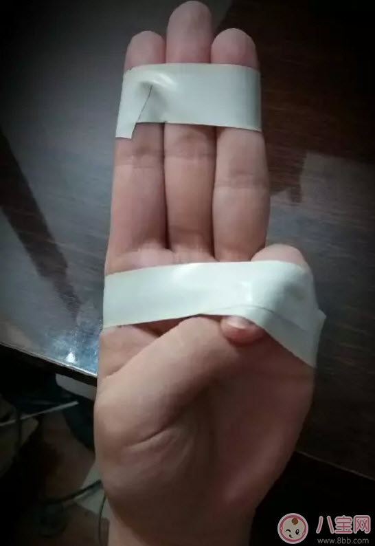 秋水誓怎么做 春風(fēng)十里不如你秋水誓手勢步驟圖解