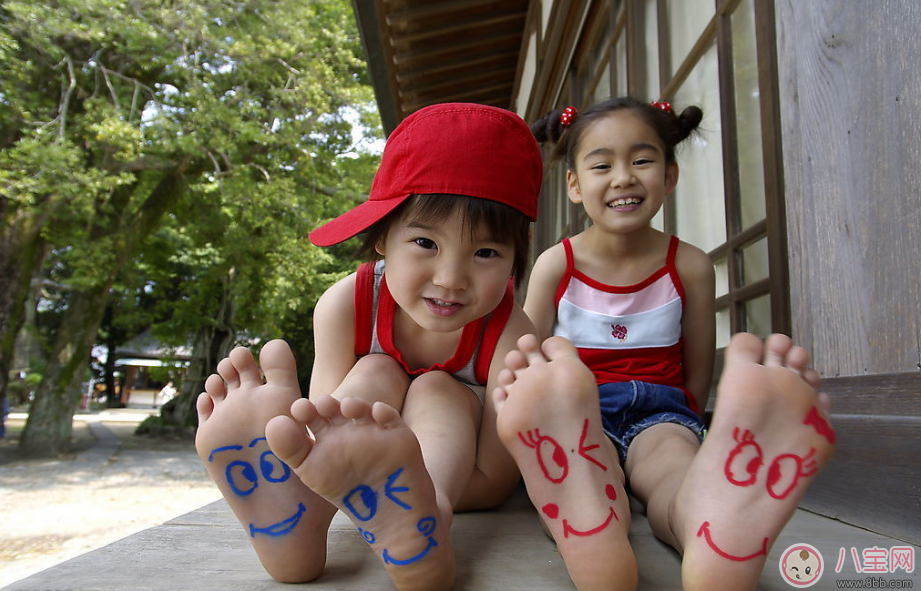 被孩子氣的發(fā)瘋怎么辦 如何處理與孩子之間的關(guān)系