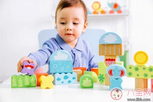 帶領(lǐng)寶寶靈活思考 創(chuàng)新創(chuàng)造力更重要