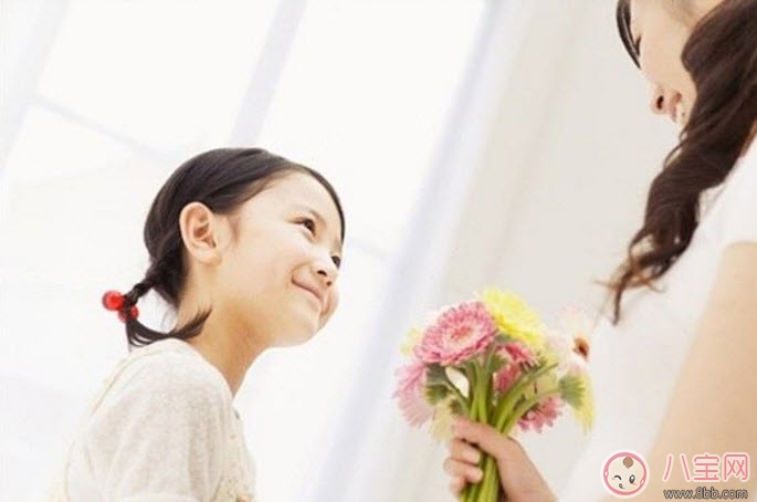 不能對女兒說的5句話 如何培養(yǎng)女兒好性格