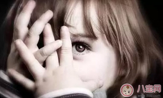 孩子害羞膽小怎么辦 膽小的孩子該如何教育(5句話鼓勵孩子) 孩子害羞膽小怎么辦 膽小的孩子該如何教育(5句話鼓勵孩子)