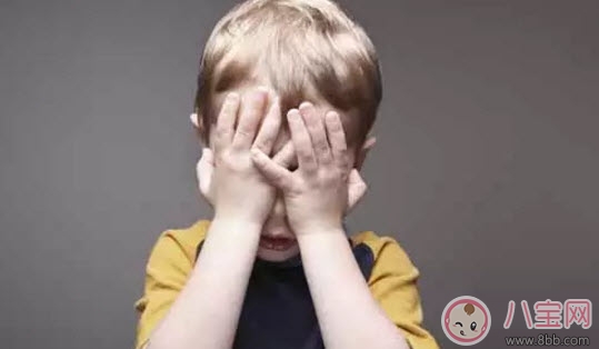 孩子害羞膽小怎么辦 膽小的孩子該如何教育(5句話鼓勵孩子) 孩子害羞膽小怎么辦 膽小的孩子該如何教育(5句話鼓勵孩子)