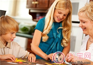 寶寶喜歡瞎扔?xùn)|西 如何培養(yǎng)孩子愛整理的性格 寶寶喜歡瞎扔?xùn)|西 如何培養(yǎng)孩子愛整理的性格