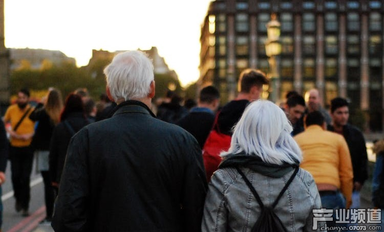 微信老年用戶數(shù)量約768萬 小游戲或成最大贏家