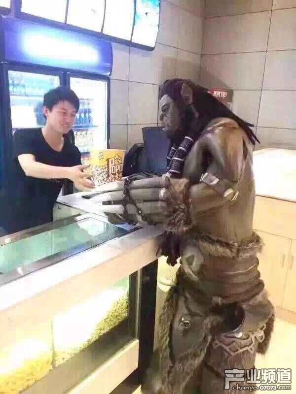 電影《魔獸》今日上映：10萬(wàn)、1億、9.4、第一