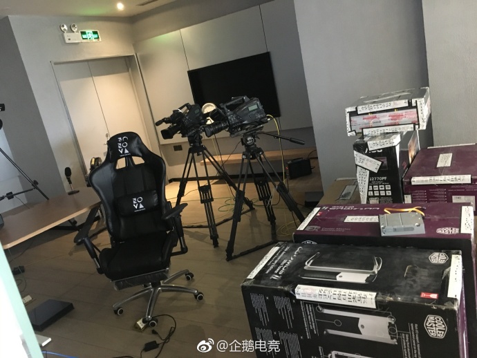 蛇哥騰訊自證首日：表現(xiàn)差勁受圈內(nèi)瘋狂嘲諷