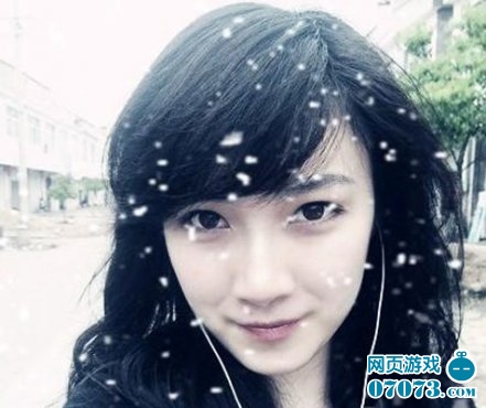 專訪《誅神》美女玩家揭秘逆天裝備打造