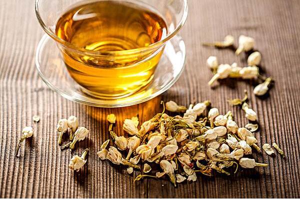 茉莉茶的功效與作用，清熱解毒、行氣止痛