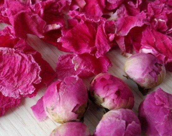 芍藥花茶的制作，最簡(jiǎn)單的單獨(dú)泡制/綠茶搭配泡制