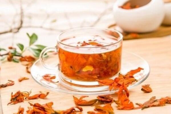 百合花怎么吃，泡茶、炒菜、煲湯