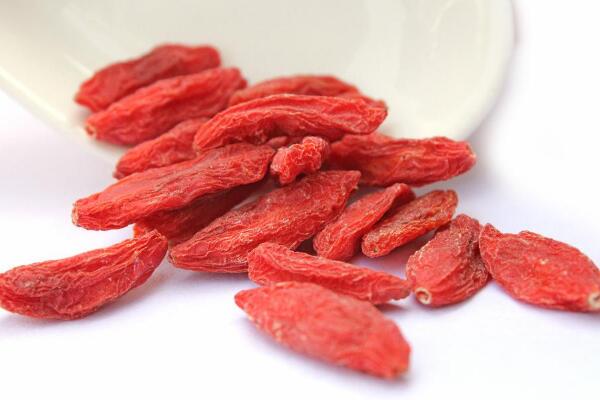 玫瑰花和什么搭配泡水好，建議與以下6種食物搭配