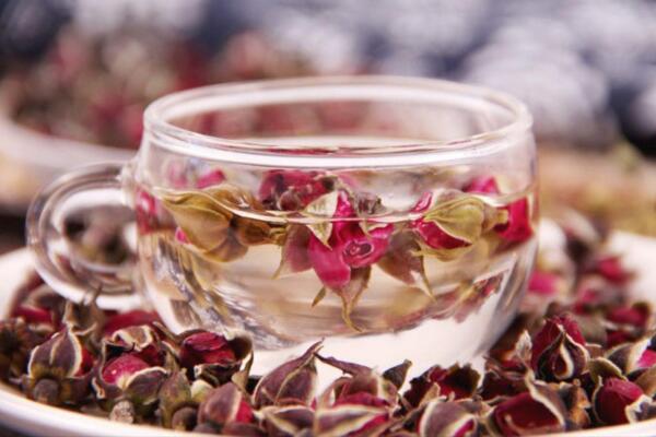 玫瑰花泡水喝的9大禁忌，都是生活中經(jīng)常遇到的