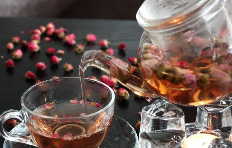 玫瑰花茶的作用，美白皮膚降低血壓