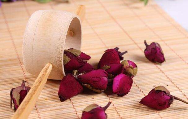 月季花可不可以泡茶，可以喝/但是要注意這些禁忌