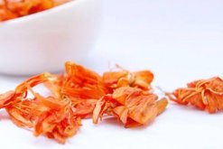 百合花怎么吃，泡茶、炒菜、煲湯"