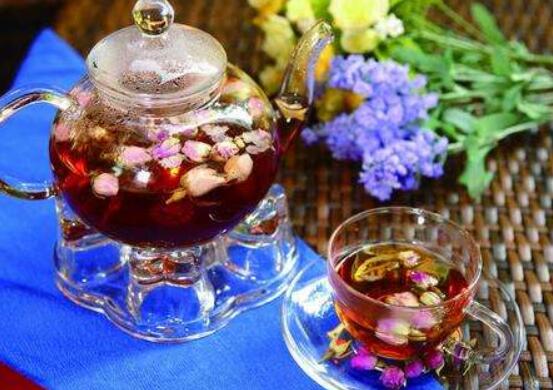 喝玫瑰花茶禁忌，大家注意最常見七點禁忌即可"